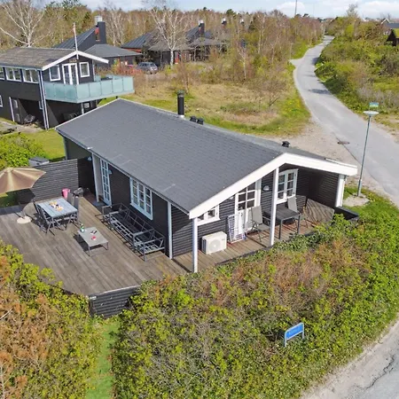 Baarde - 60m From The Sea By Interhome *