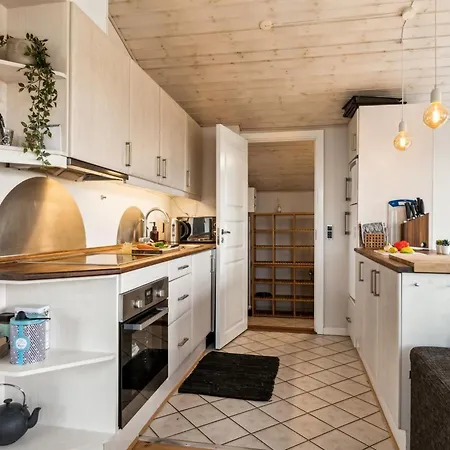 Baarde - 60m From The Sea By Interhome *